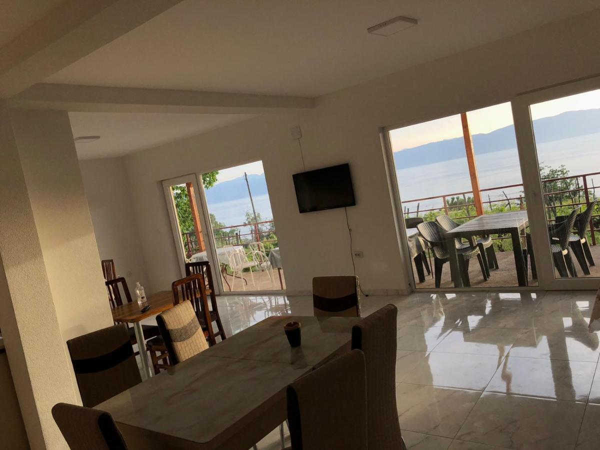 Risteski Guest House Elshani Buitenkant foto